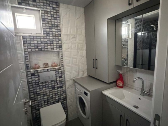 DÖŞEMEALTI YENİKÖYDE HAYATI KOLAYLAŞTIRAN FULL EŞYALI SIFIR 1+1