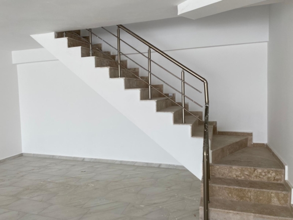 GÖÇERLER ŞEHİR HASTANESİ YAKINI 260 M2 İKİ KATLI KİRALIK DÜKKAN