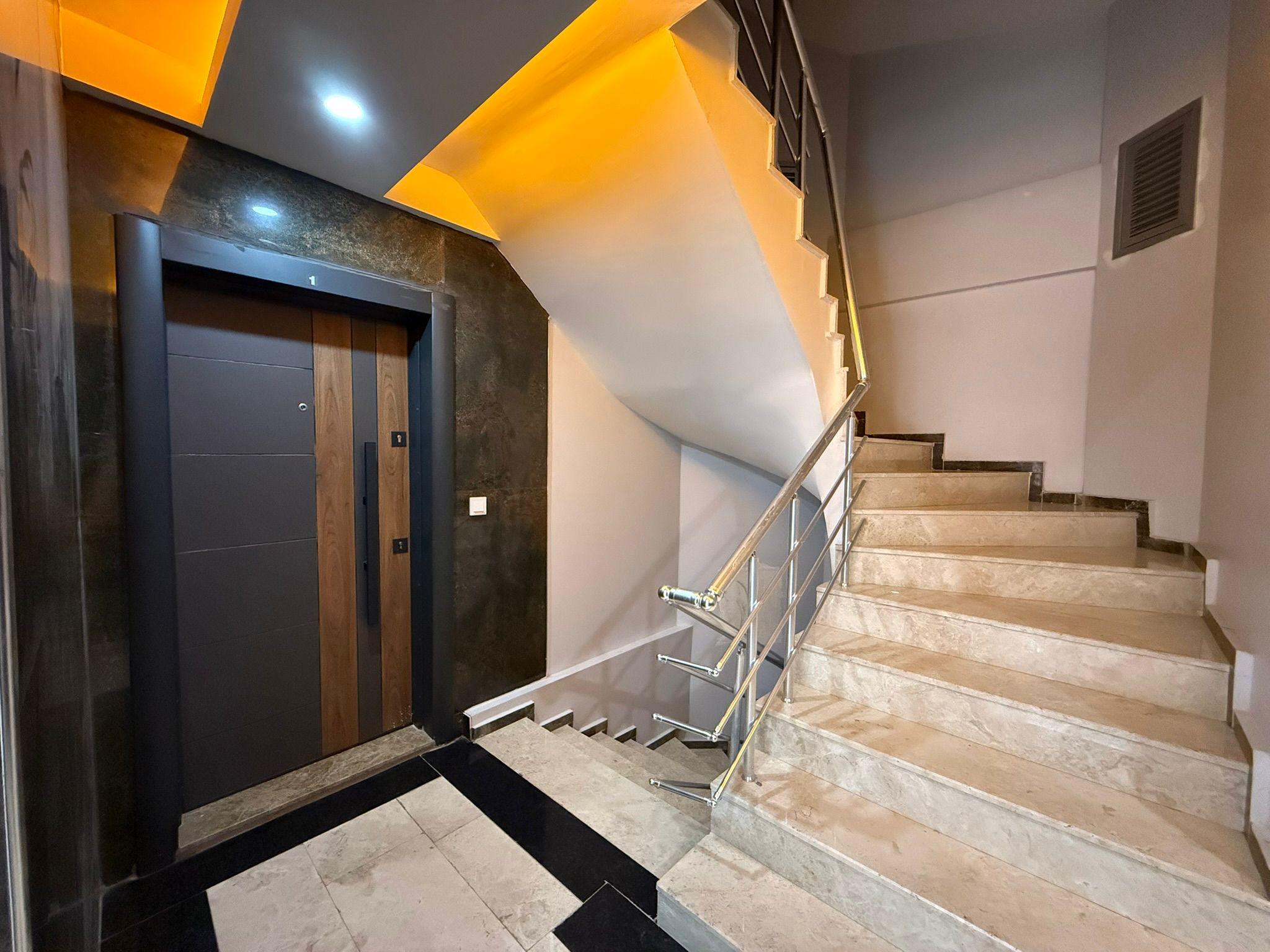 WhatsApp Image 2026-05-12 at 14.19.11 (5) YATIRIMLIK YÜKSEK KİRA GETİRİLİ SATILIK DAİRE