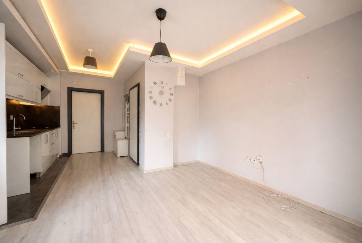 YATIRIMLIK YÜKSEK KİRA GETİRİLİ SATILIK DAİRE