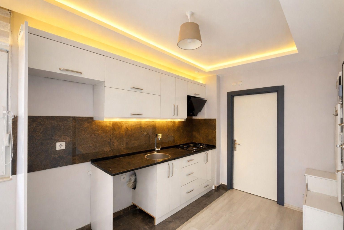 YATIRIMLIK YÜKSEK KİRA GETİRİLİ SATILIK DAİRE