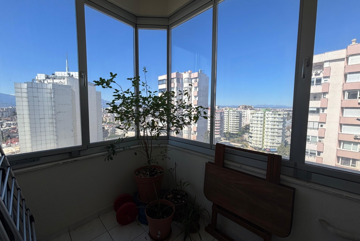 FENER MAHALLESİ MERKEZİ KONUMDA EŞYALI KİRALIK 1+1 DAİRE