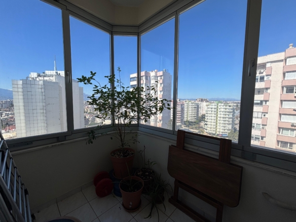 FENER MAHALLESİ MERKEZİ KONUMDA EŞYALI KİRALIK 1+1 DAİRE