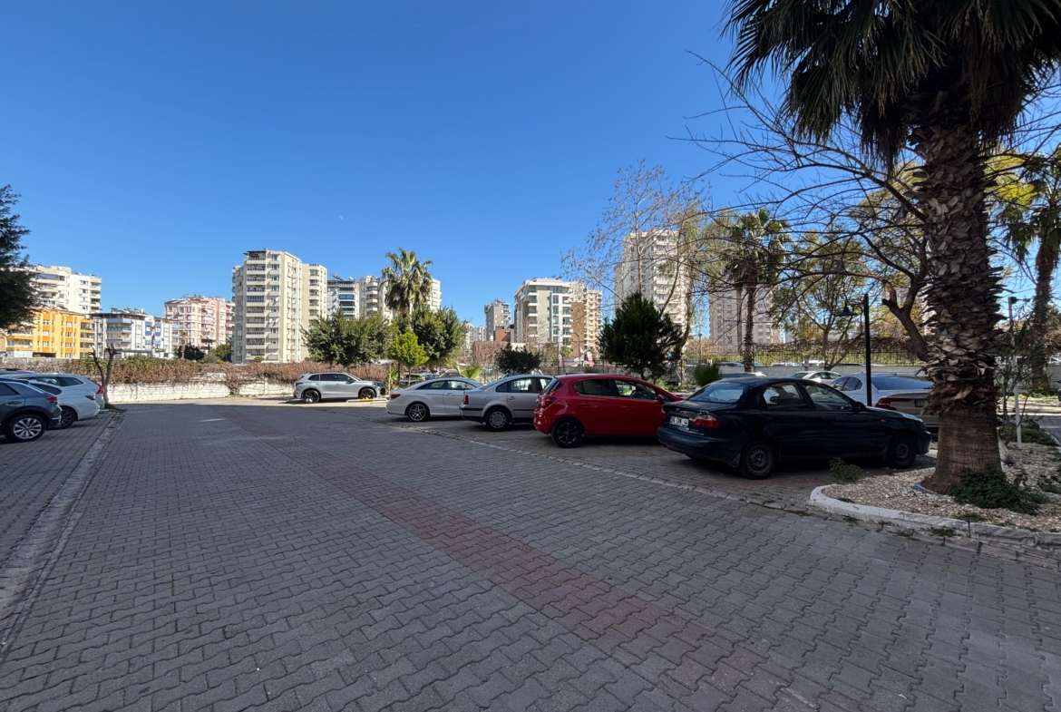 FENER MAHALLESİ MERKEZİ KONUMDA EŞYALI KİRALIK 1+1 DAİRE