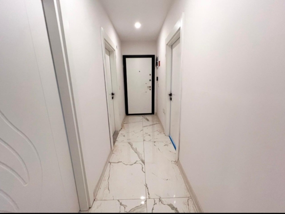 ALTİNTASDA 2+1 BAHÇE KATI SATILIK