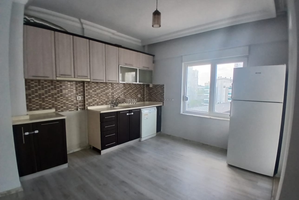 ÇAĞLAYAN’DA FERAH 2+1 DÜDEN PARKA YAKIN KİRALIK DAİRE