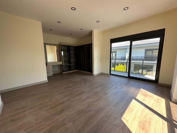 Döşemealtı Altınkale de Özel Havuzlu Lüks Villa Sitesi