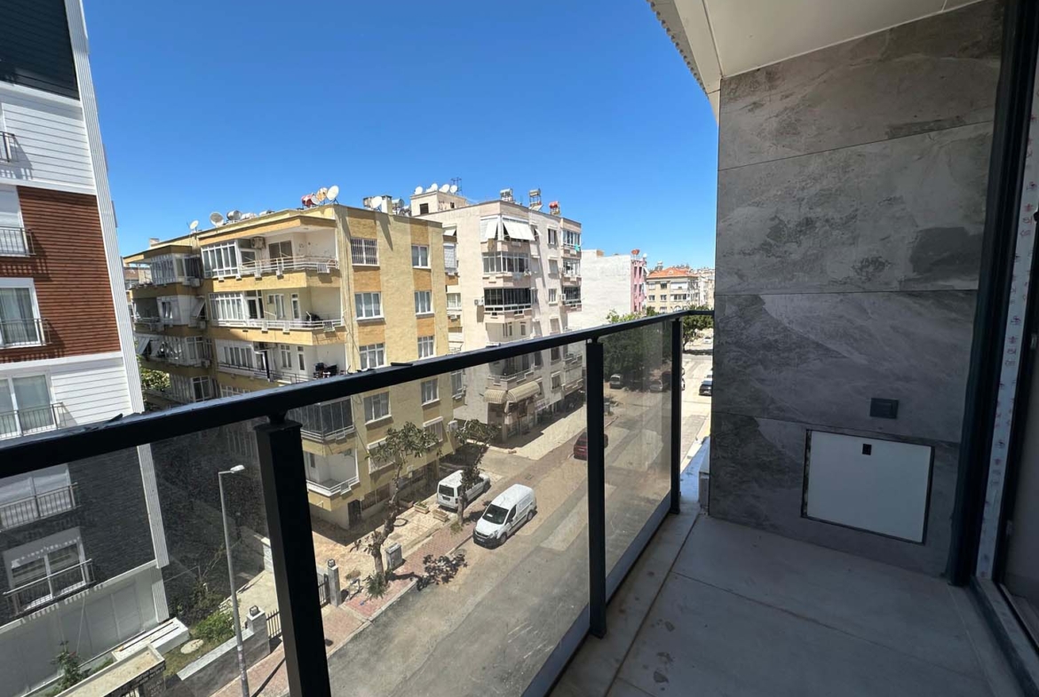 YILDIZ LOOKS DOWNTOWN 2’DE SATILIK DAİRE