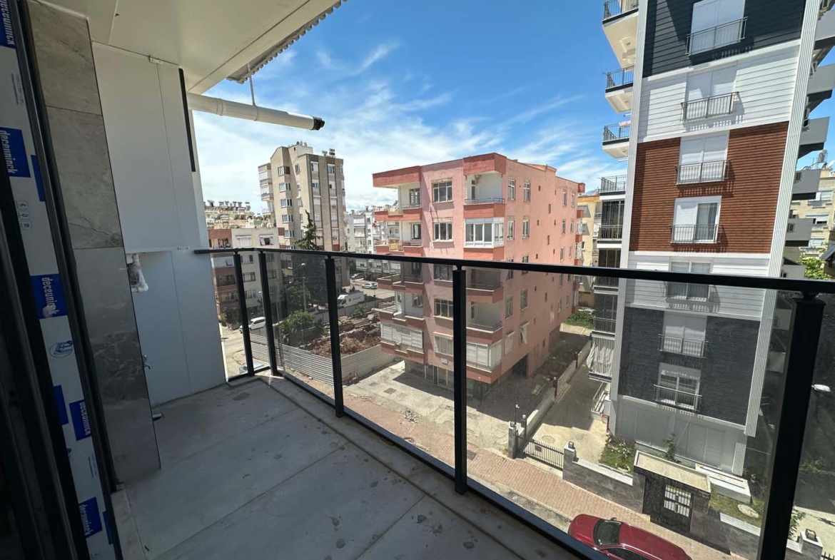 YILDIZ LOOKS DOWNTOWN 2’DE SATILIK DAİRE