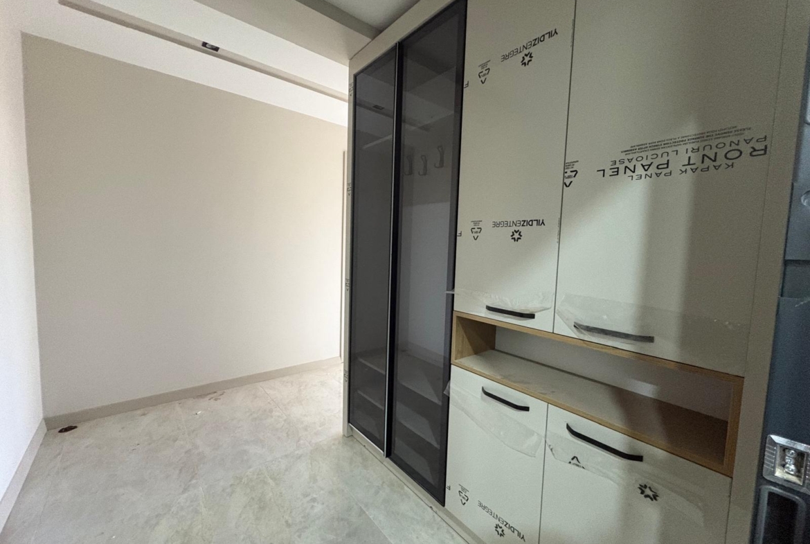 Muratpaşa Varlık Mahallesi’nde Satılık Lüks 3+1 Sıfır Yerden Isıtmalı Dubleks Daire
