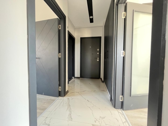 Antalya Altıntaş Sea Garden Sitesinde Yatırım Fırsatı Satılık 2+1 Havuzlu ve Bahçeli Daire