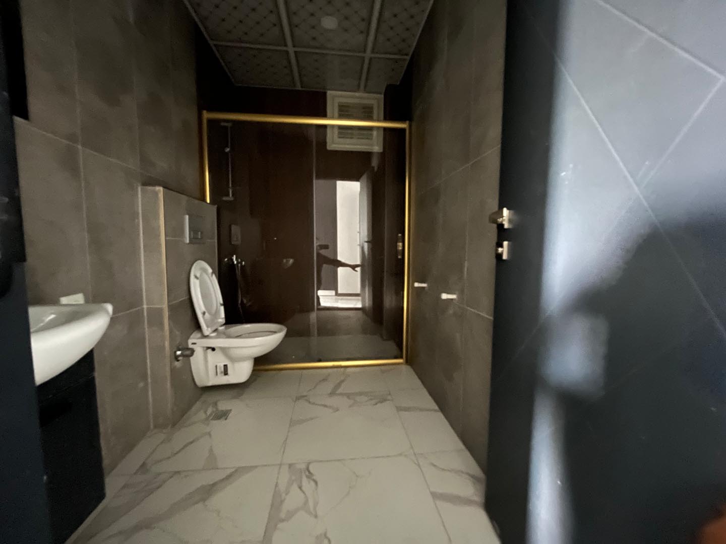 Antalya Altıntaş Sea Garden Sitesinde Yatırım Fırsatı Satılık 2+1 Havuzlu ve Bahçeli Daire