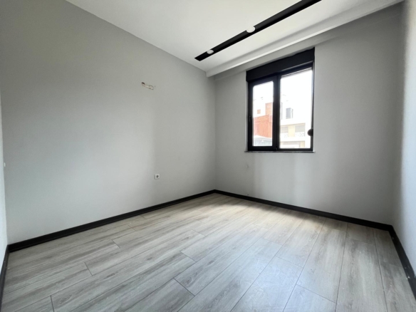 Antalya Altıntaş Sea Garden Sitesinde Yatırım Fırsatı Satılık 2+1 Havuzlu ve Bahçeli Daire
