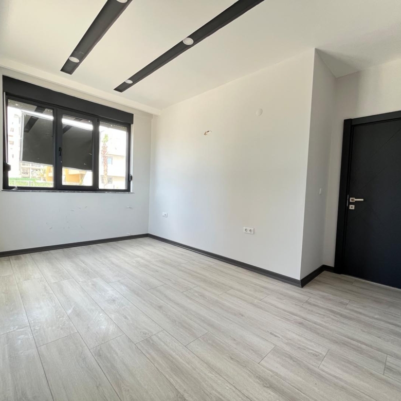 Antalya Altıntaş Sea Garden Sitesinde Yatırım Fırsatı Satılık 2+1 Havuzlu ve Bahçeli Daire