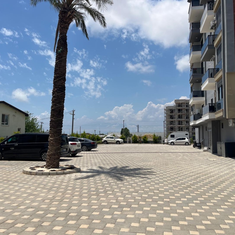 Antalya Altıntaş Sea Garden Sitesinde Yatırım Fırsatı Satılık 2+1 Havuzlu ve Bahçeli Daire