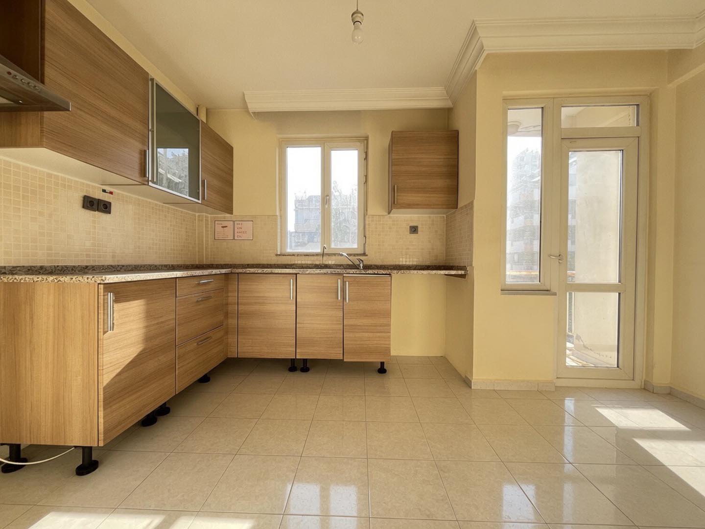 ŞİRİNYALI İSMET GÖKŞEN CD. TABELA DEĞERLİ MUVAFAKATLI OFİS