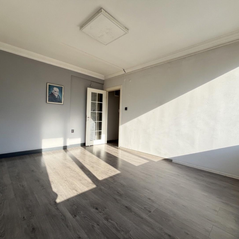 ŞİRİNYALI İSMET GÖKŞEN CD. TABELA DEĞERLİ MUVAFAKATLI OFİS