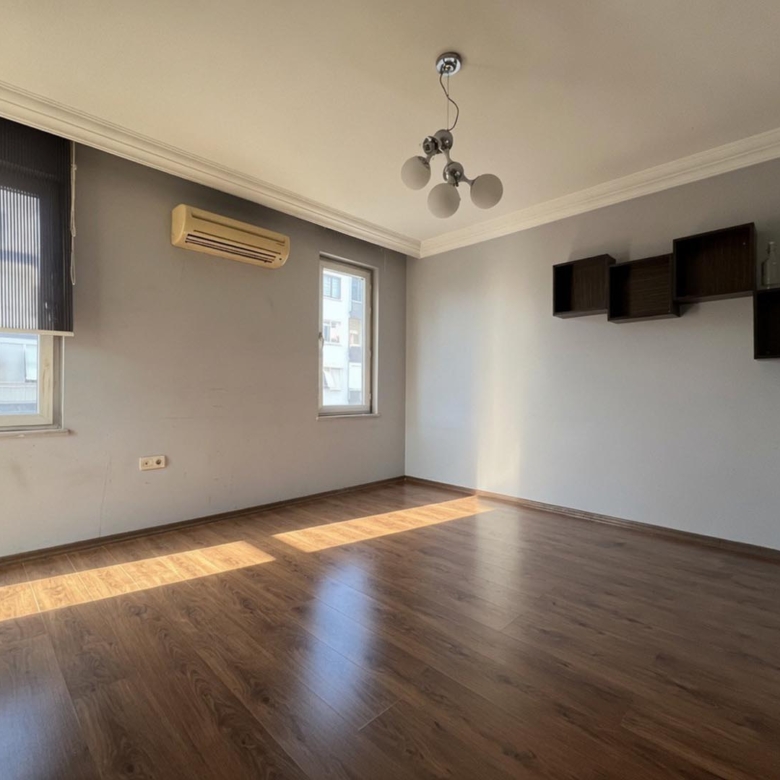ŞİRİNYALI İSMET GÖKŞEN CD. TABELA DEĞERLİ MUVAFAKATLI OFİS