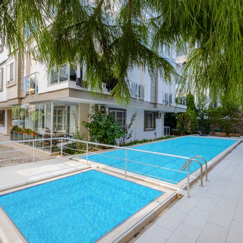 Güzeloba Anadolu Hastanesi Arkası, Havuzlu Sitede Lüks 2+1 Kiral