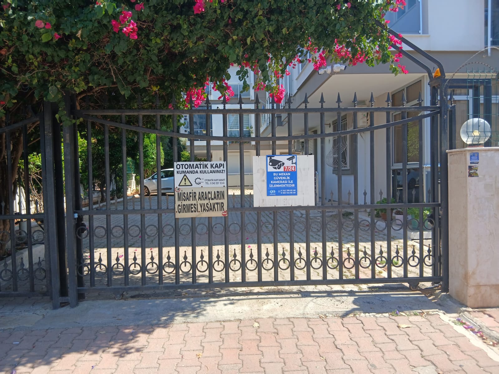 Güzeloba Anadolu Hastanesi Arkası, Havuzlu Sitede Lüks 2+1 Kiral