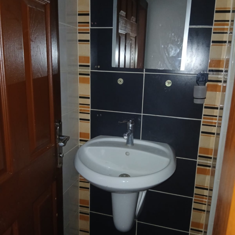 Güzeloba Anadolu Hastanesi Arkası, Havuzlu Sitede Lüks 2+1 Kiral