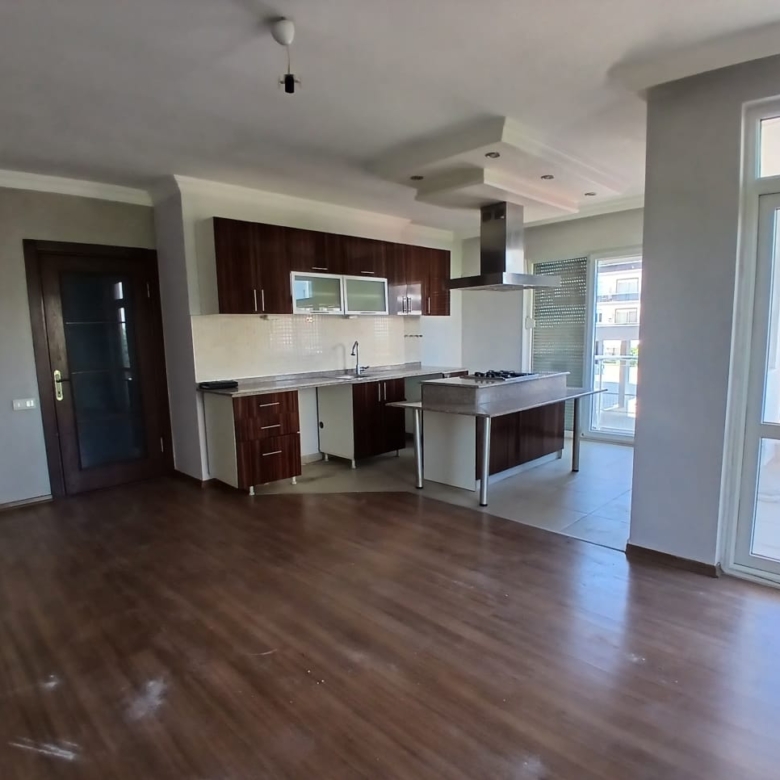 Güzeloba Anadolu Hastanesi Arkası, Havuzlu Sitede Lüks 2+1 Kiral