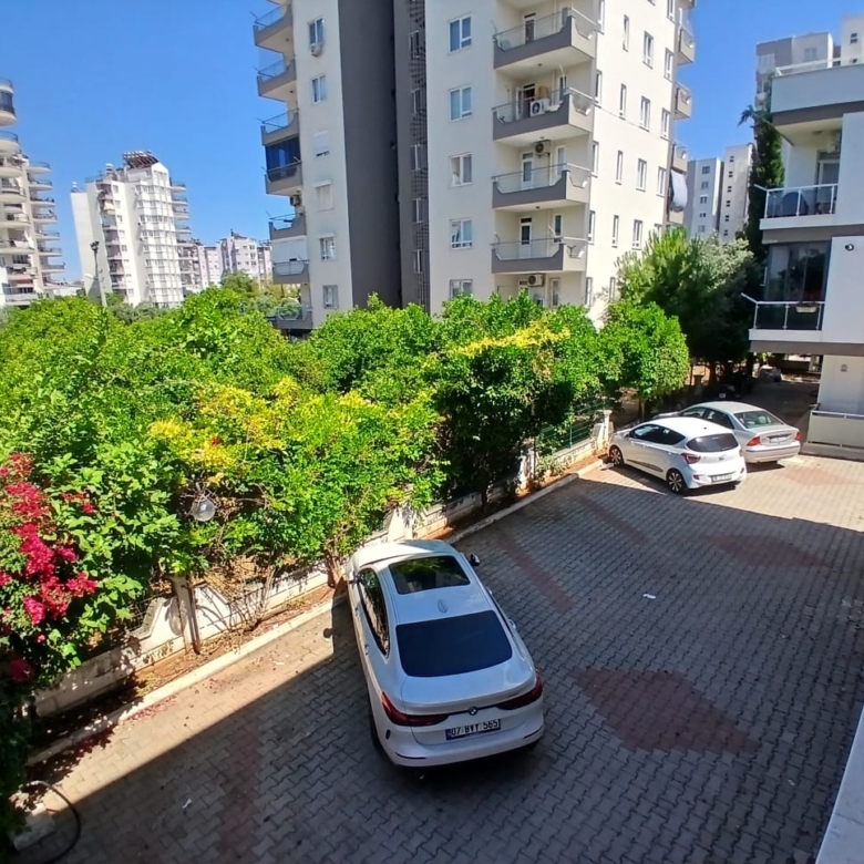 Güzeloba Anadolu Hastanesi Arkası, Havuzlu Sitede Lüks 2+1 Kiral