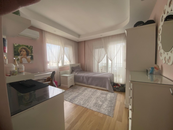 Yağmur KONUTLARINDA SATILIK 3+1 DAİRE
