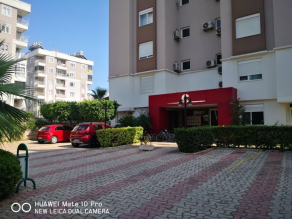 Yağmur KONUTLARINDA SATILIK 3+1 DAİRE