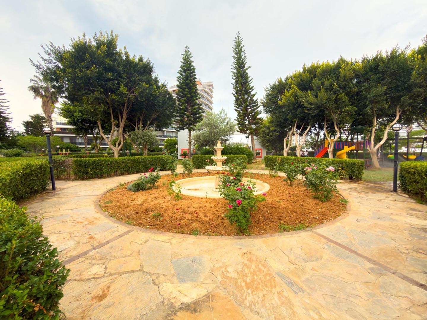 Antalya Aksu Altıntaş Hopel City’de Satılık Geniş ve Modern 3+1 Lüks Daire
