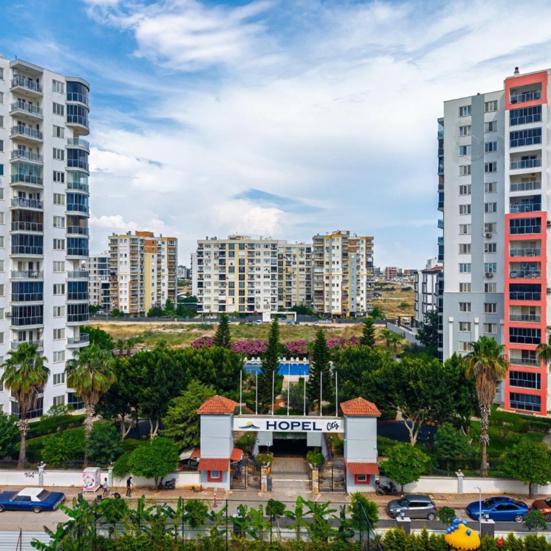Antalya Aksu Altıntaş Hopel City’de Satılık Geniş ve Modern 3+1 Lüks Daire