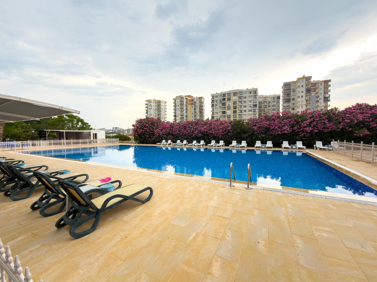 Antalya Aksu Altıntaş Hopel City’de Satılık Geniş ve Modern 3+1 Lüks Daire