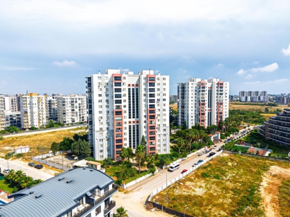 Antalya Aksu Altıntaş Hopel City’de Satılık Geniş ve Modern 3+1 Lüks Daire
