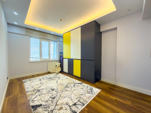 Antalya Aksu Altıntaş Hopel City’de Satılık Geniş ve Modern 3+1 Lüks Daire