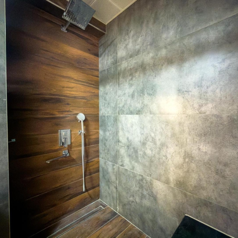 Antalya Aksu Altıntaş Hopel City’de Satılık Geniş ve Modern 3+1 Lüks Daire