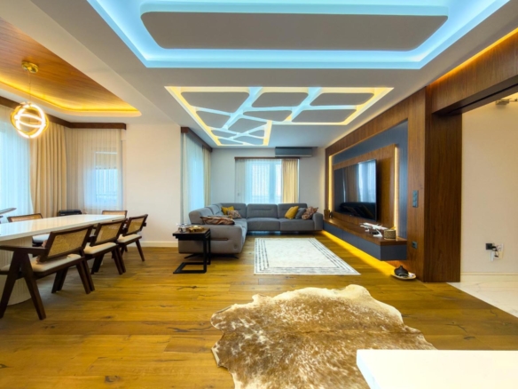 Antalya Aksu Altıntaş Hopel City’de Satılık Geniş ve Modern 3+1 Lüks Daire
