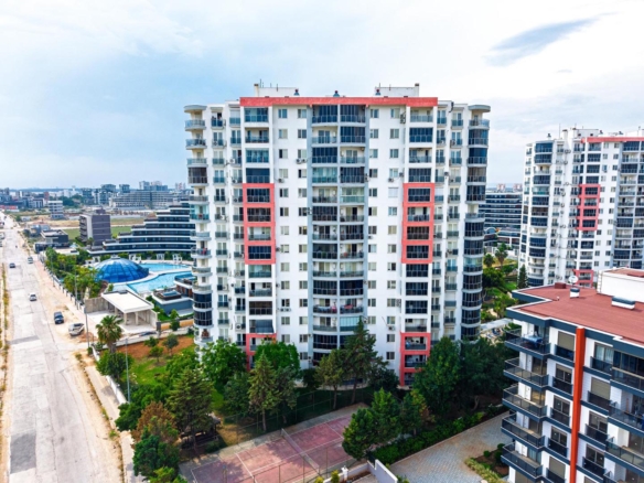 Antalya Aksu Altıntaş Hopel City’de Satılık Geniş ve Modern 3+1 Lüks Daire