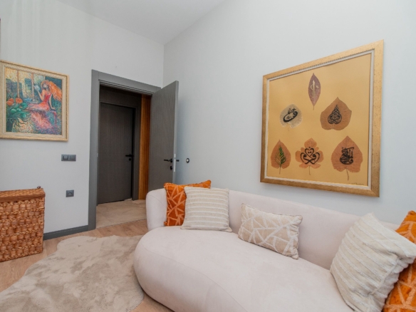 Antalya Altıntaş Allure Sitesi’nde Satılık Geniş Teraslı ve Lüks 2+1 Daire