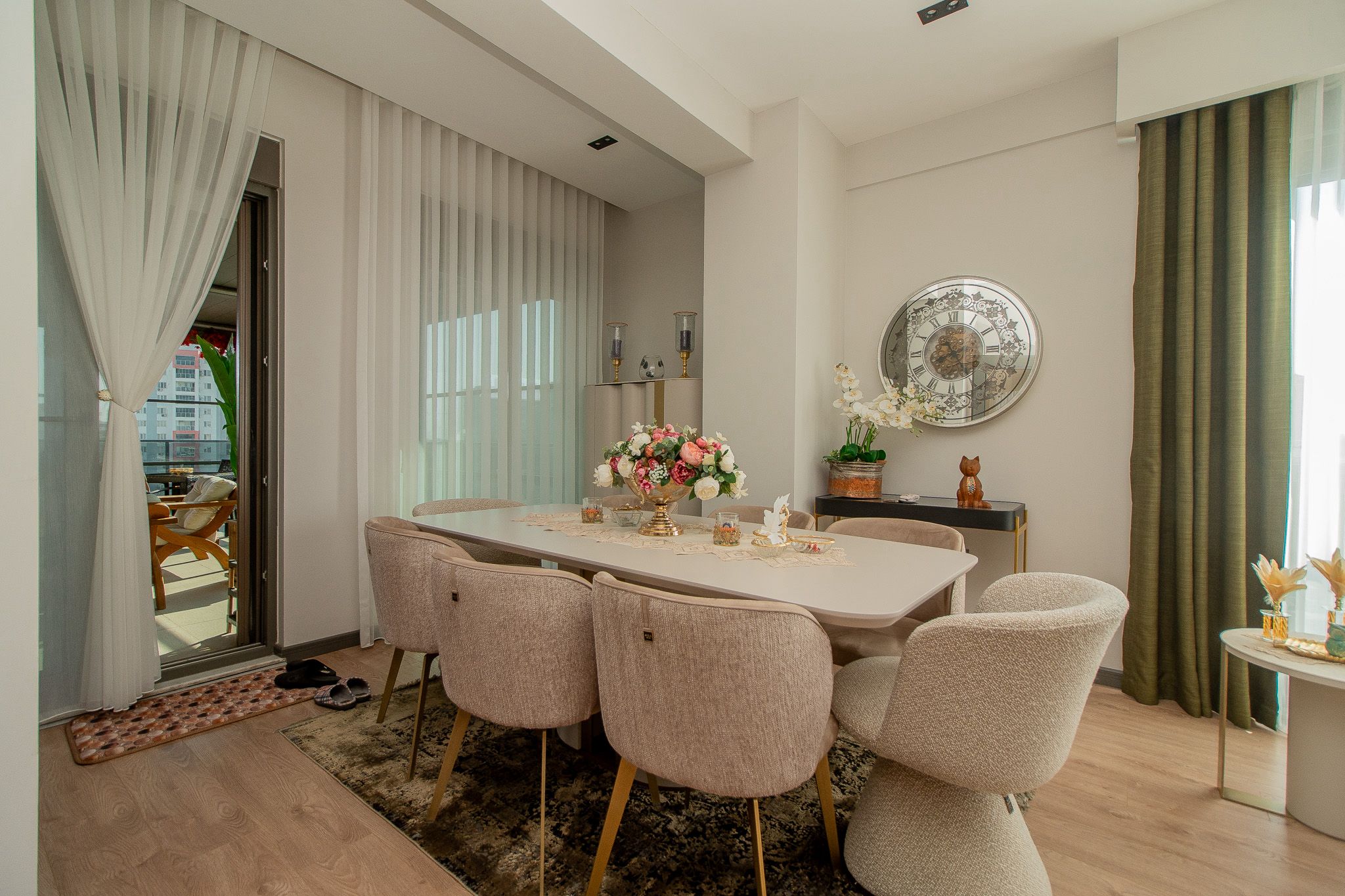 Antalya Altıntaş Allure Sitesi’nde Satılık Geniş Teraslı ve Lüks 2+1 Daire
