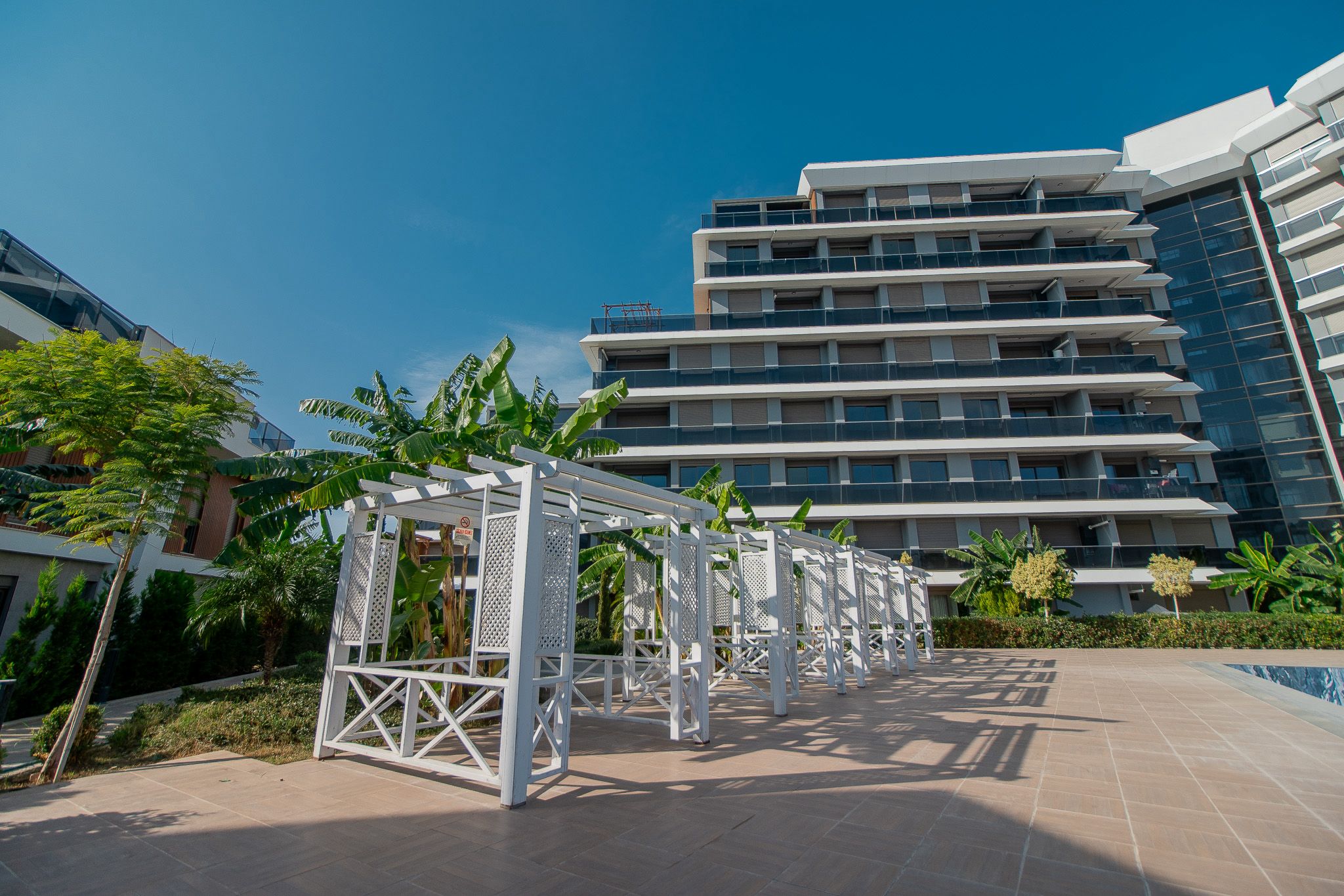 Antalya Altıntaş Allure Sitesi’nde Satılık Geniş Teraslı ve Lüks 2+1 Daire