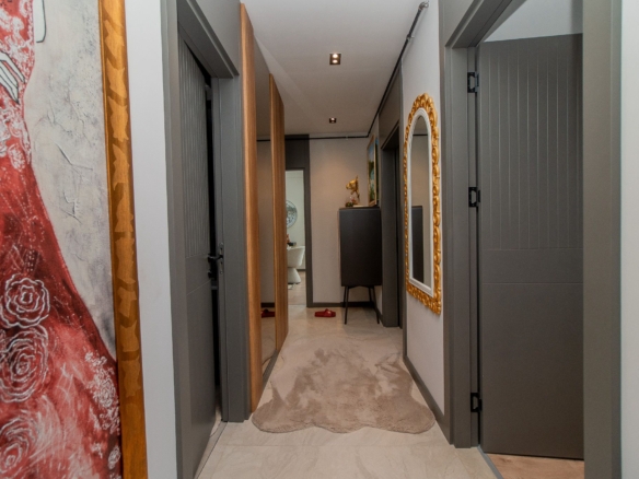 Antalya Altıntaş Allure Sitesi’nde Satılık Geniş Teraslı ve Lüks 2+1 Daire
