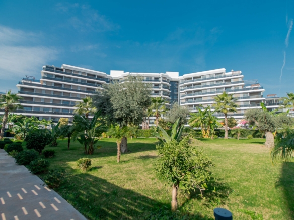 Antalya Altıntaş Allure Sitesi’nde Satılık Geniş Teraslı ve Lüks 2+1 Daire