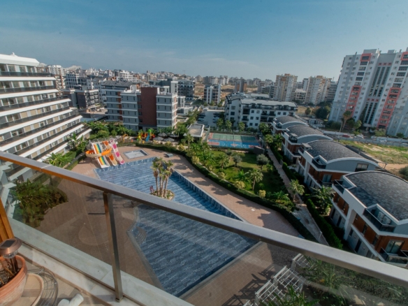Antalya Altıntaş Allure Sitesi’nde Satılık Geniş Teraslı ve Lüks 2+1 Daire