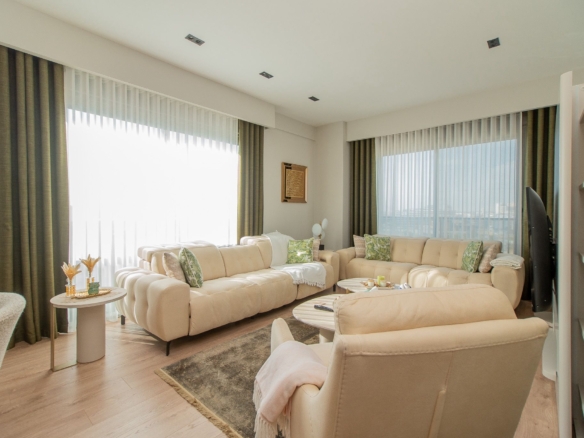 Antalya Altıntaş Allure Sitesi’nde Satılık Geniş Teraslı ve Lüks 2+1 Daire