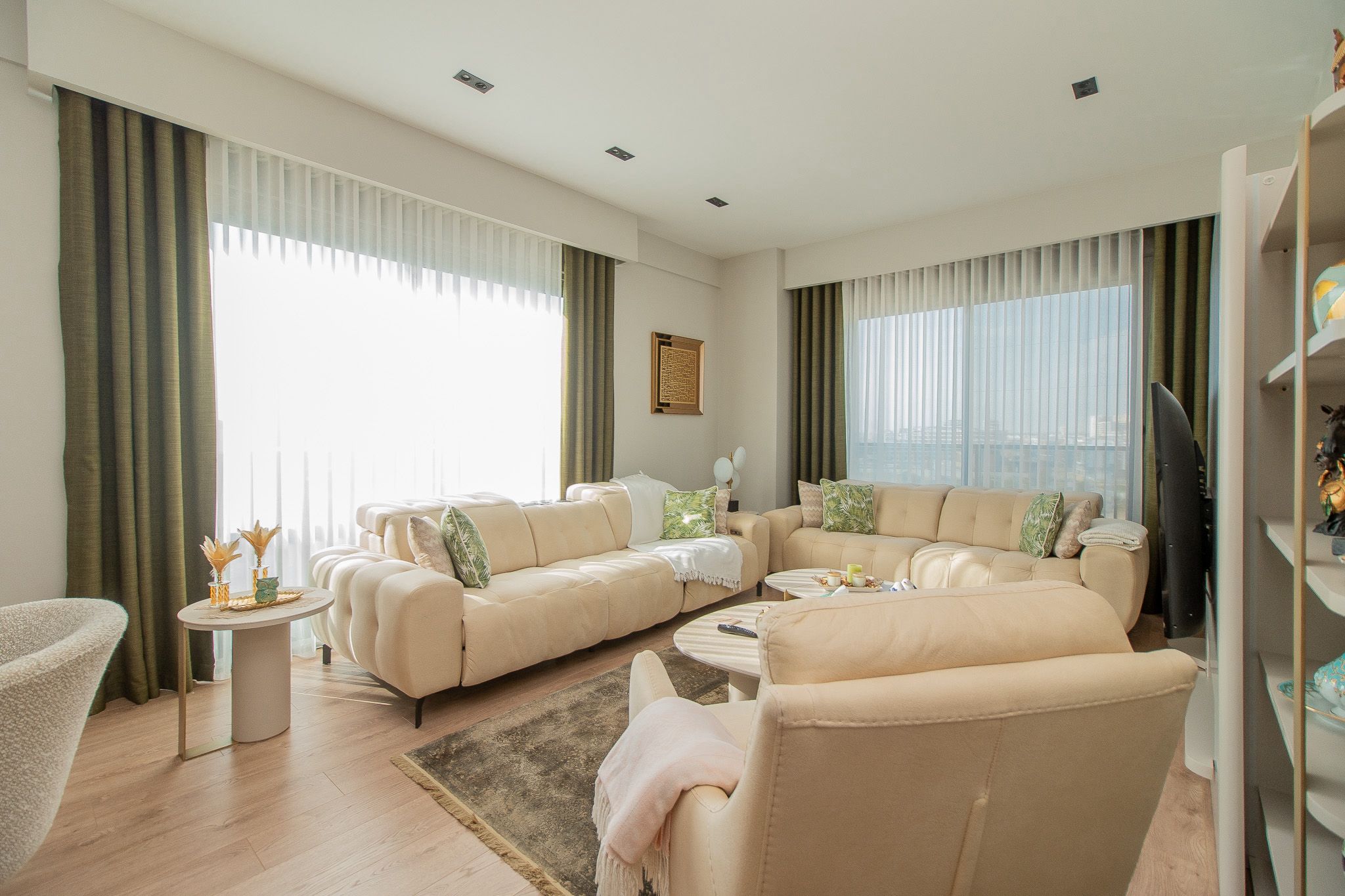 Antalya Altıntaş Allure Sitesi’nde Satılık Geniş Teraslı ve Lüks 2+1 Daire