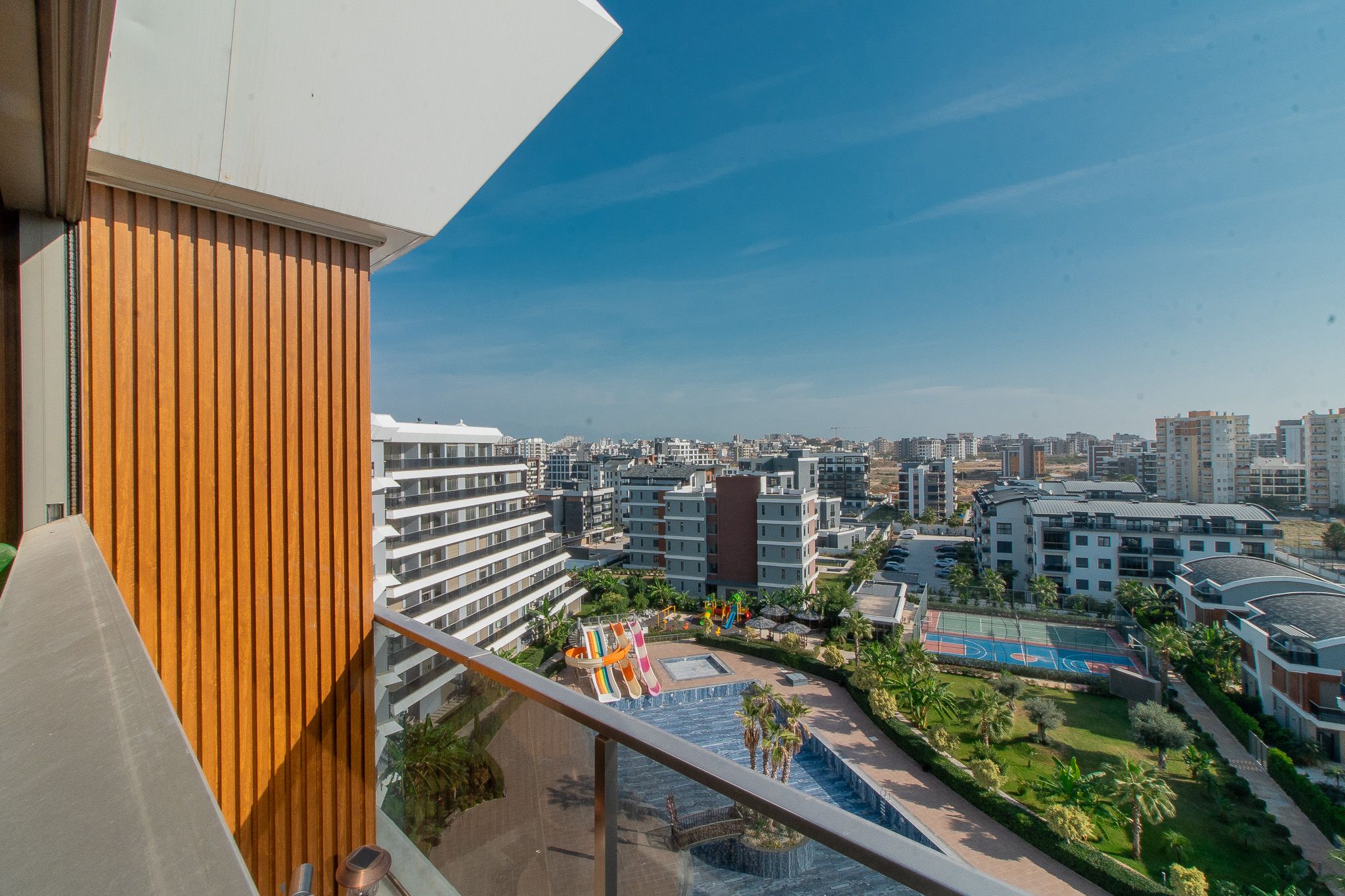 Antalya Altıntaş Allure Sitesi’nde Satılık Geniş Teraslı ve Lüks 2+1 Daire