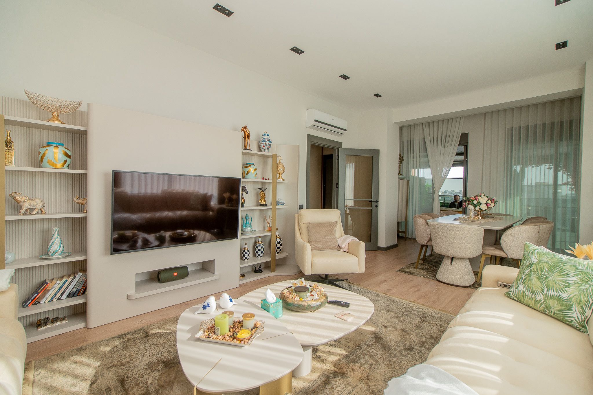 Antalya Altıntaş Allure Sitesi’nde Satılık Geniş Teraslı ve Lüks 2+1 Daire