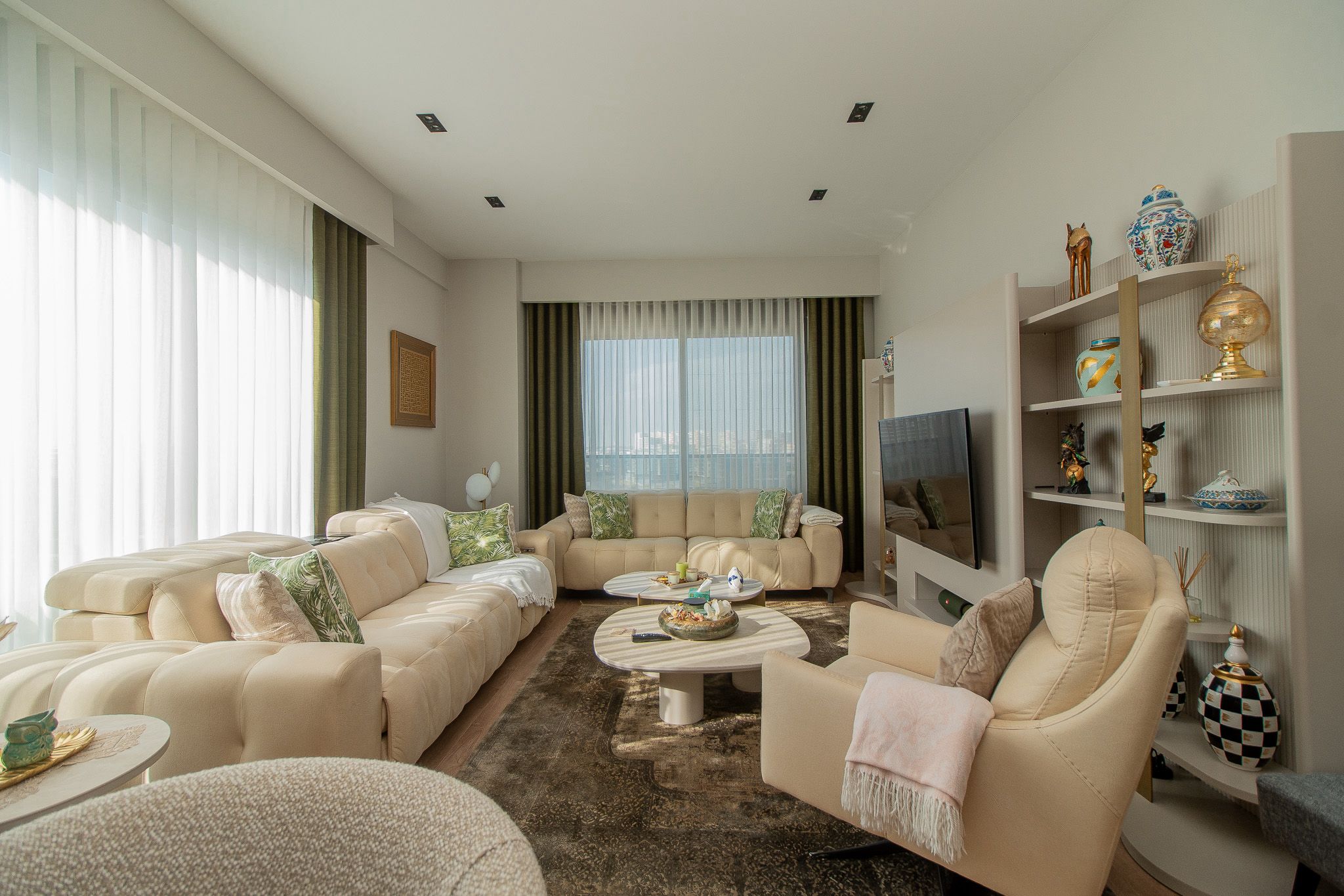 Antalya Altıntaş Allure Sitesi’nde Satılık Geniş Teraslı ve Lüks 2+1 Daire