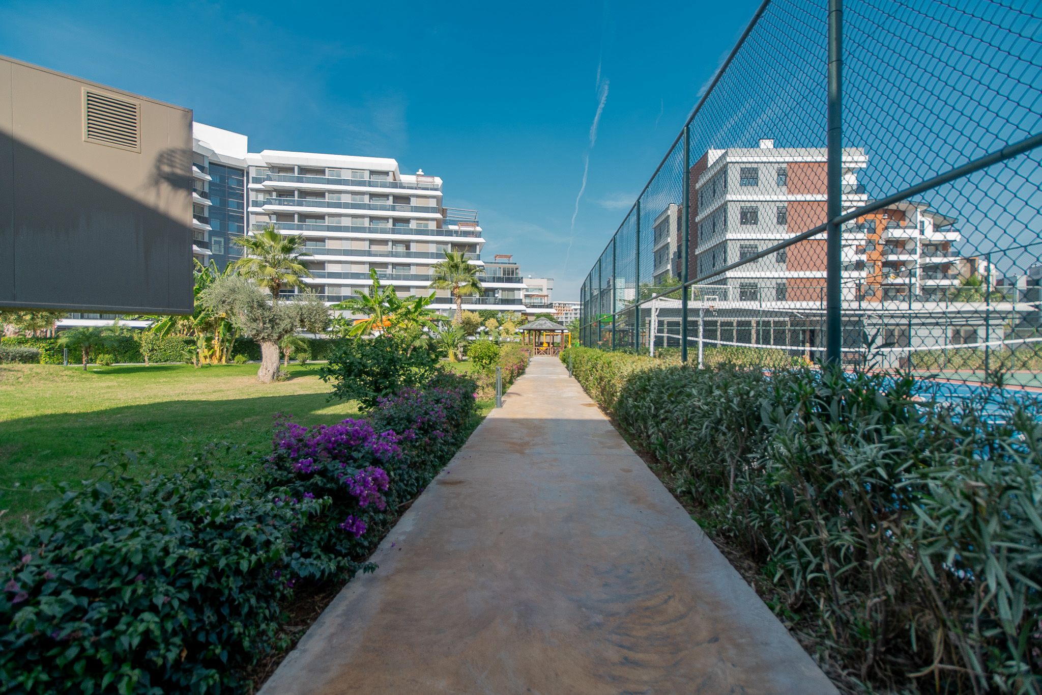 Antalya Altıntaş Allure Sitesi’nde Satılık Geniş Teraslı ve Lüks 2+1 Daire