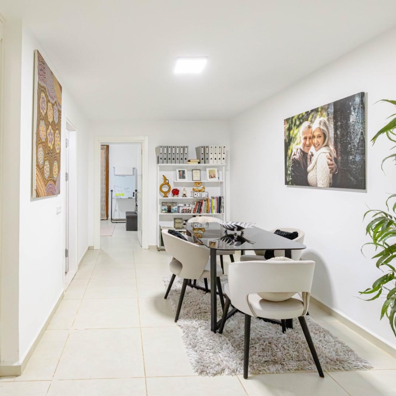 Bodrum Yokuşbaşı’nda Satılık Deniz Manzaralı 1000 m² Arsalı Lüks Müstakil Villa